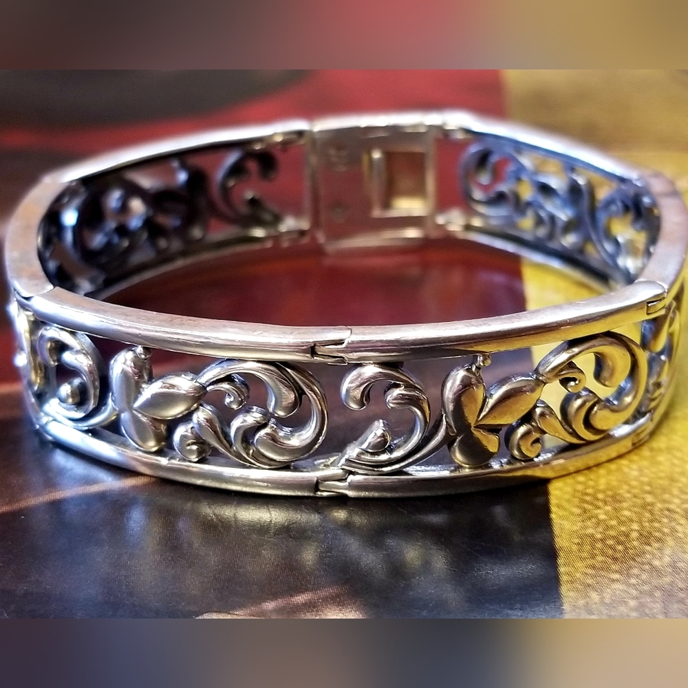 Rare Silpada Sterling Silver Filigree Bracelet